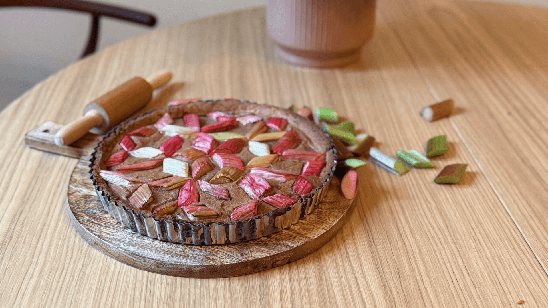 Für die Mama: Rhabarber-Tarte, die den Darm glücklich macht - schnell, einfach und glutenfrei